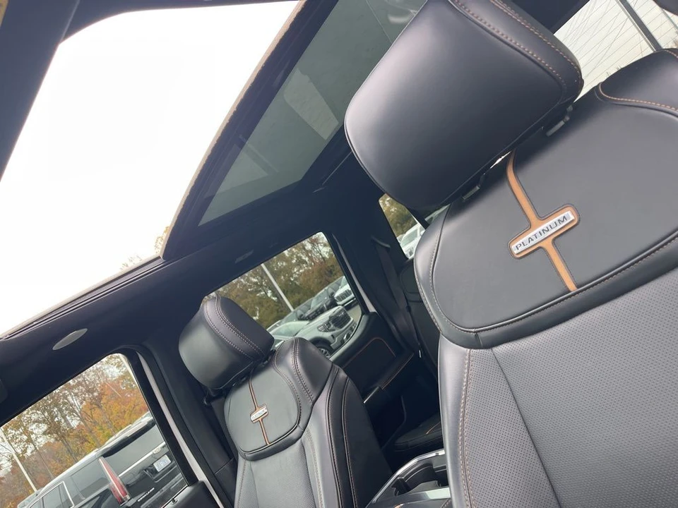 2024 Ford Super Duty 5th Gen - Image 12 of 12