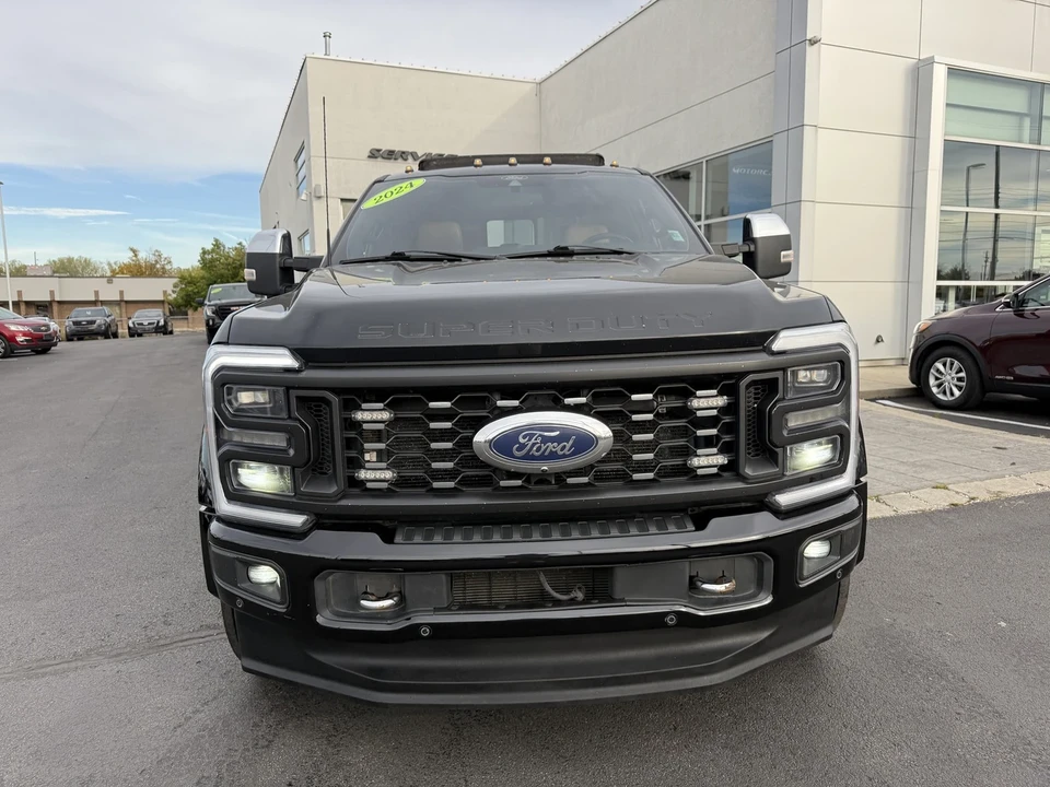 2024 Ford Super Duty 5th Gen - Image 10 of 21