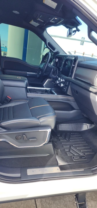 2024 Ford Super Duty 5th Gen - Image 9 of 21