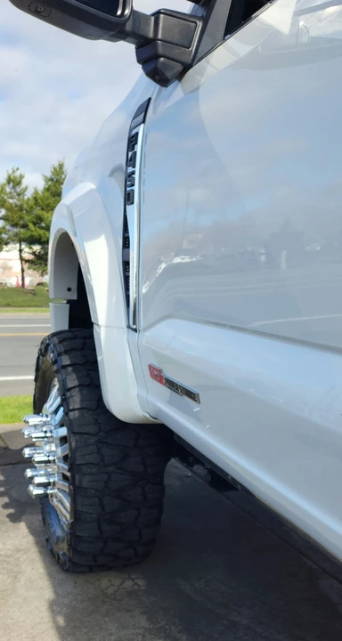 2024 Ford Super Duty 5th Gen - Image 6 of 21