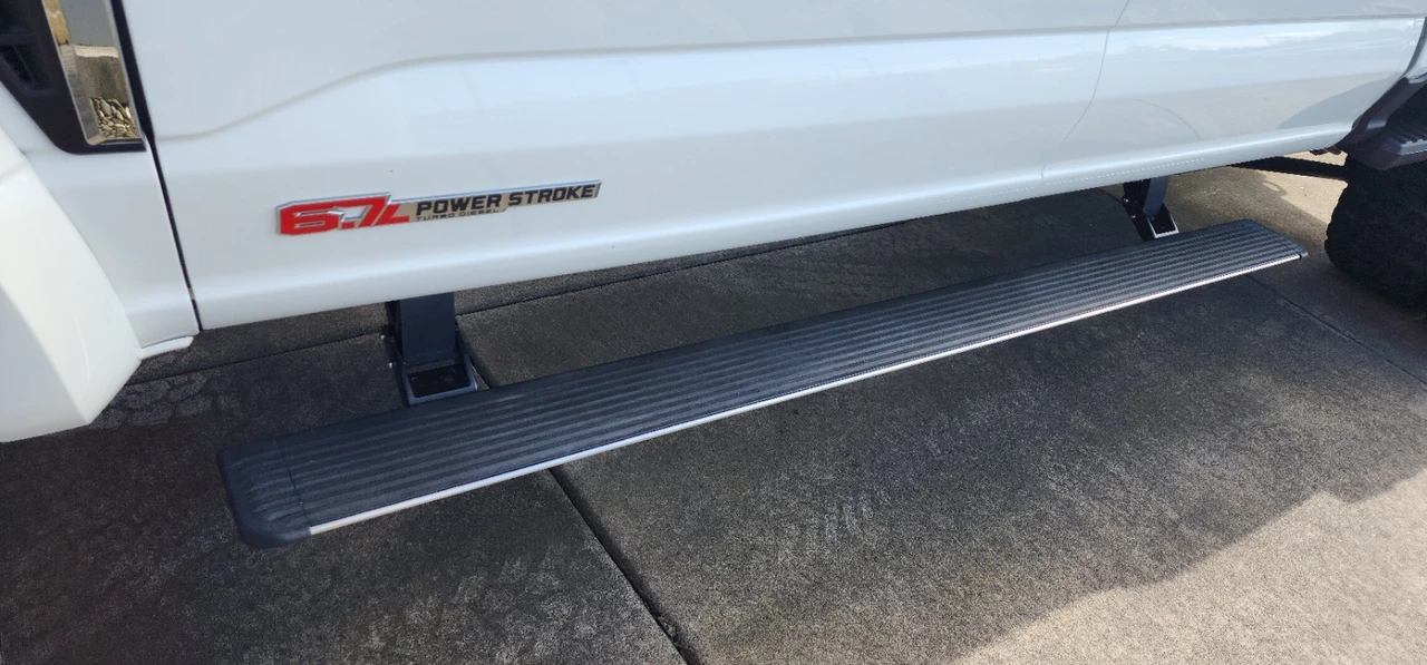 2024 Ford Super Duty 5th Gen - Image 19 of 21