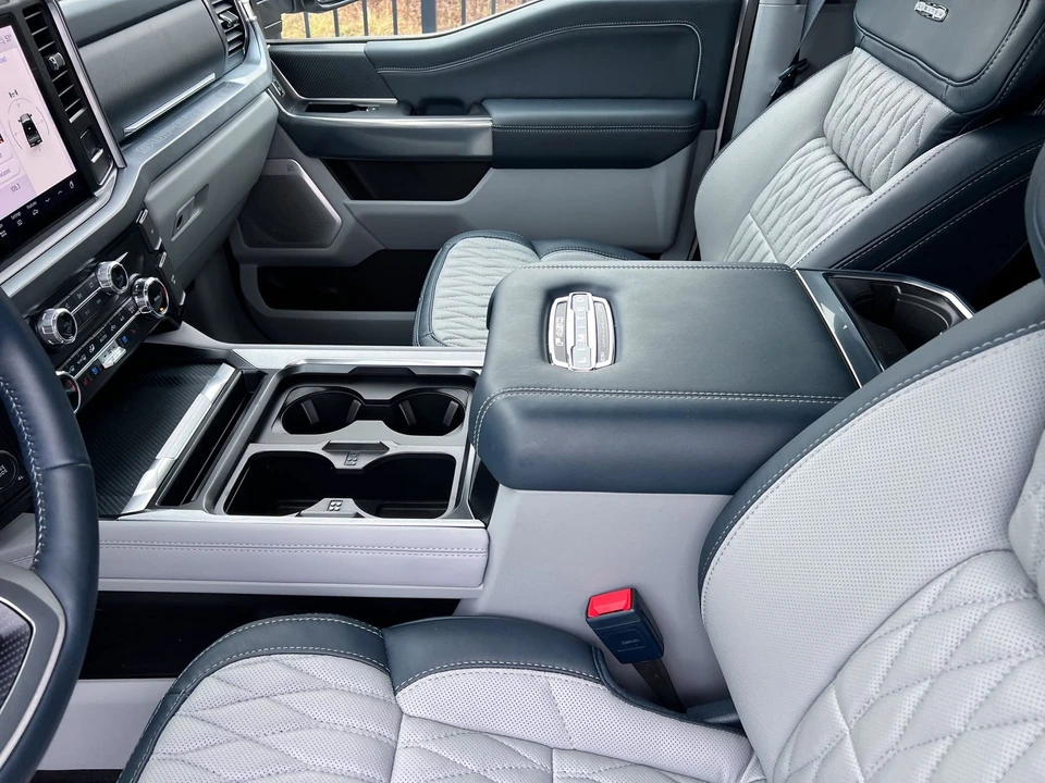 2024 Ford Super Duty 5th Gen - Image 17 of 21