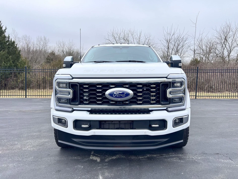 2024 Ford Super Duty 5th Gen - Image 5 of 21