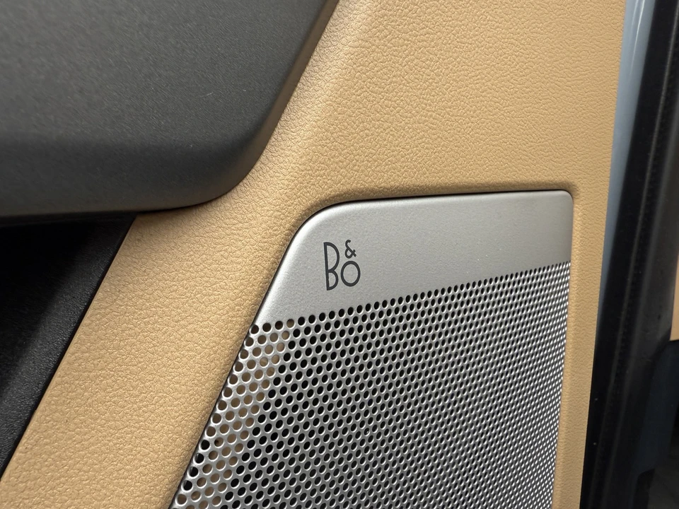 2024 Ford Super Duty 5th Gen - Image 15 of 21