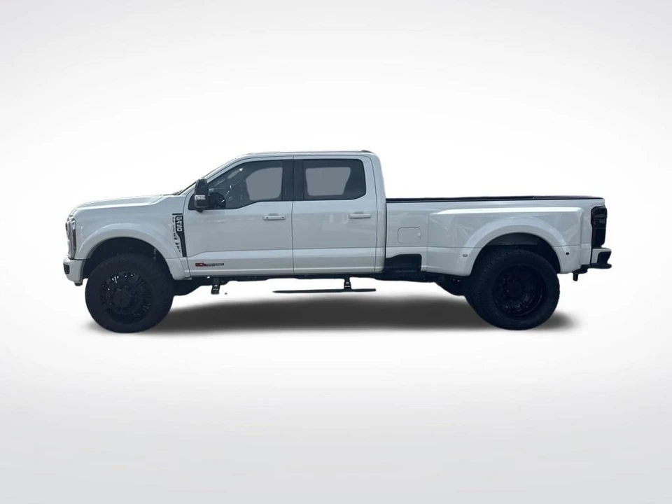2024 Ford Super Duty 5th Gen - Image 8 of 12