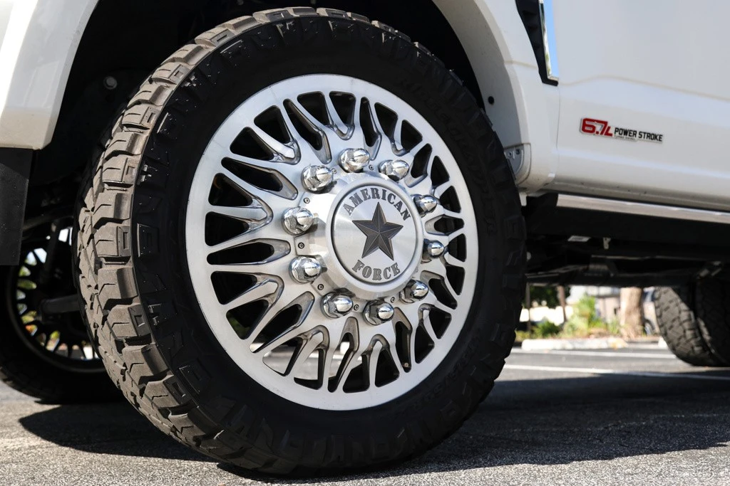 2024 Ford Super Duty 5th Gen - Image 12 of 21