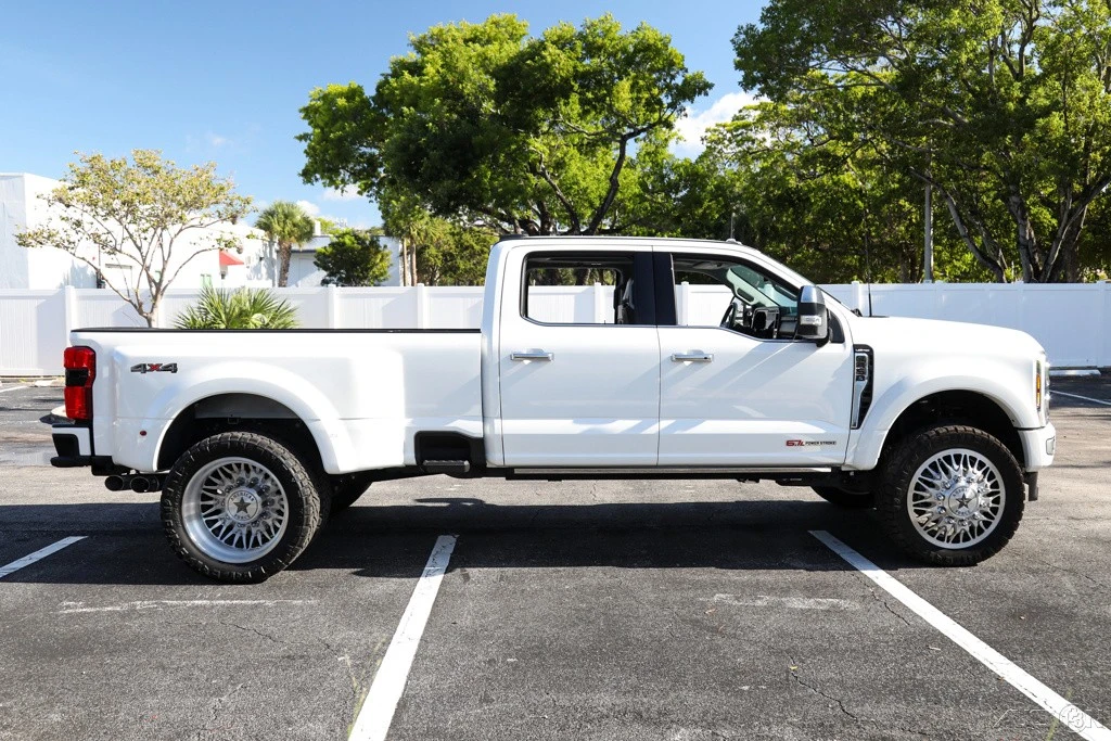 2024 Ford Super Duty 5th Gen - Image 6 of 21