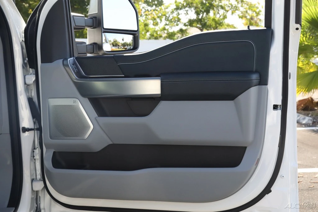 2024 Ford Super Duty 5th Gen - Image 18 of 21
