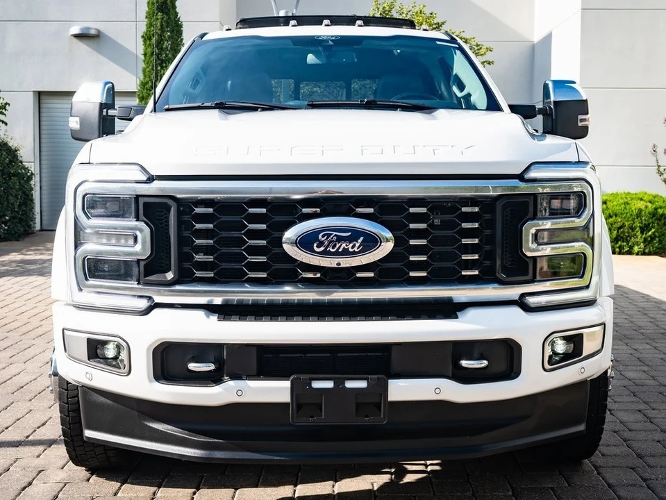 2024 Ford Super Duty 5th Gen - Image 2 of 21