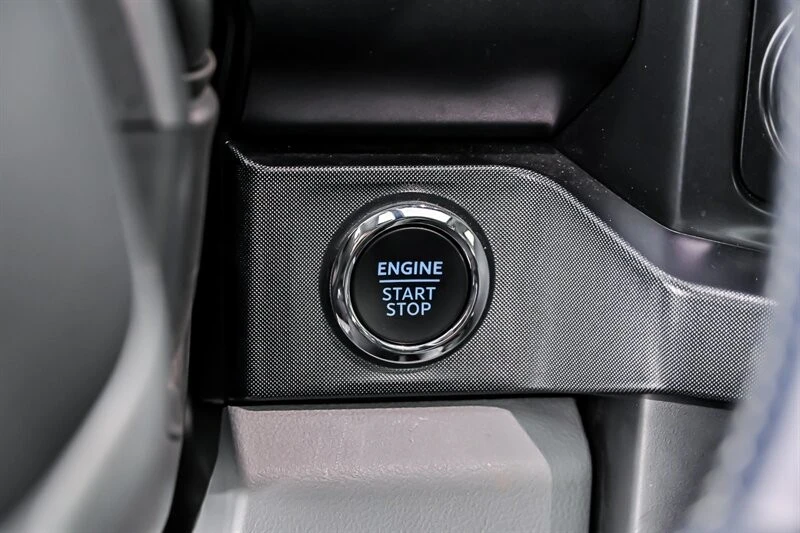 2024 Ford Super Duty 5th Gen - Image 29 of 31