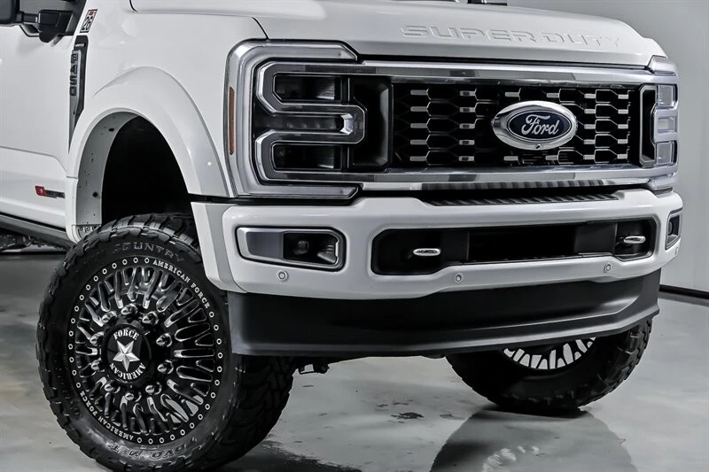2024 Ford Super Duty 5th Gen - Image 3 of 31