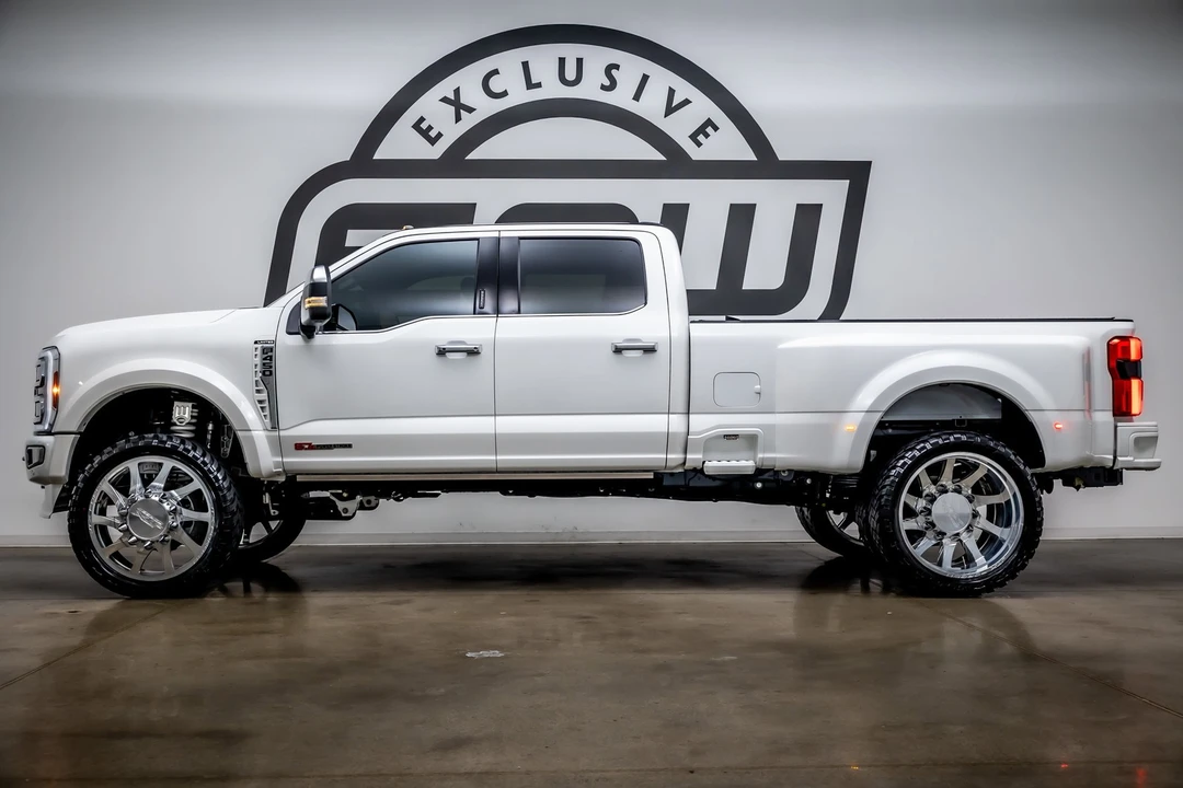 2024 Ford Super Duty 5th Gen - Image 6 of 12