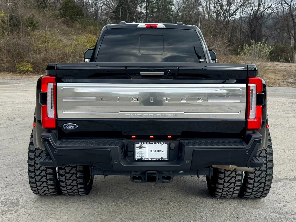 2024 Ford Super Duty 5th Gen - Image 6 of 12