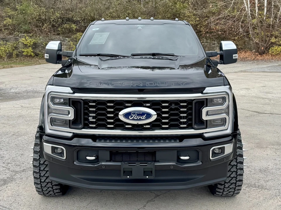 2024 Ford Super Duty 5th Gen - Image 5 of 12