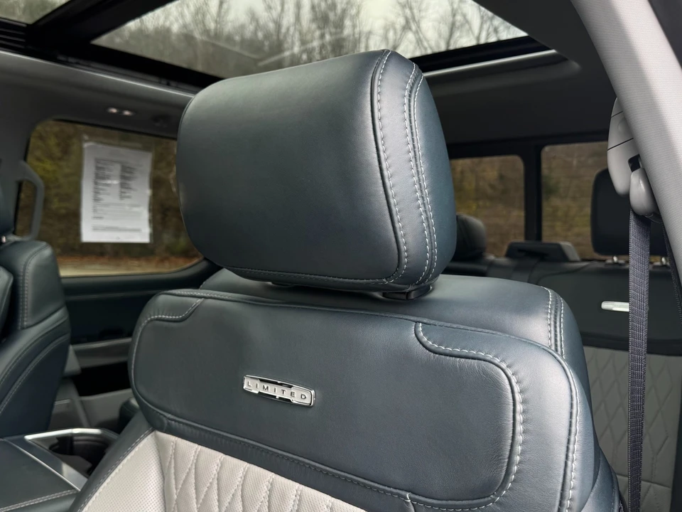 2024 Ford Super Duty 5th Gen - Image 15 of 21
