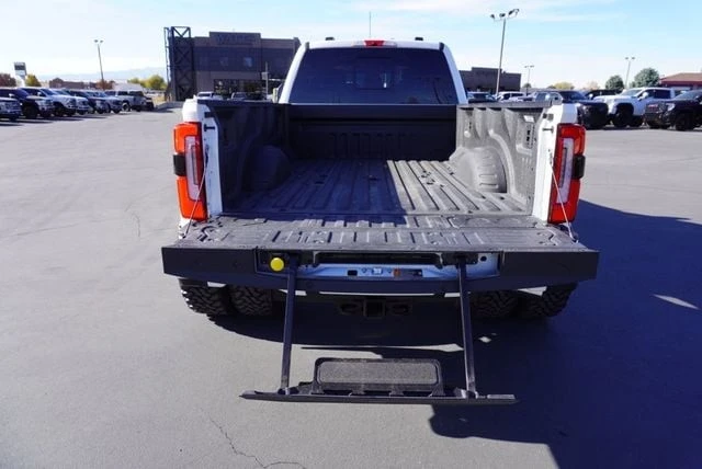 2024 Ford Super Duty 5th Gen - Image 11 of 21