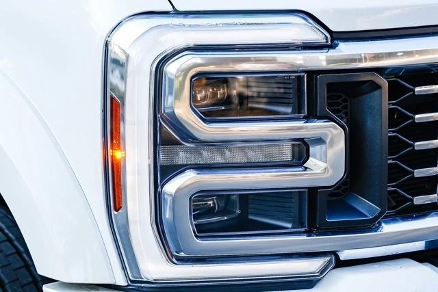 2024 Ford Super Duty 5th Gen - Image 7 of 12