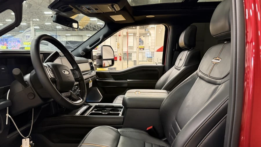 2024 Ford Super Duty 5th Gen - Image 18 of 25
