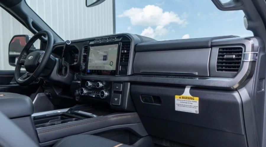 2024 Ford Super Duty 5th Gen - Image 19 of 25