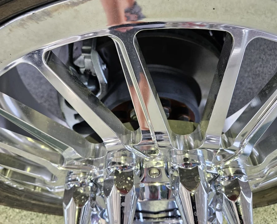 2024 Ford Super Duty 5th Gen - Image 14 of 25