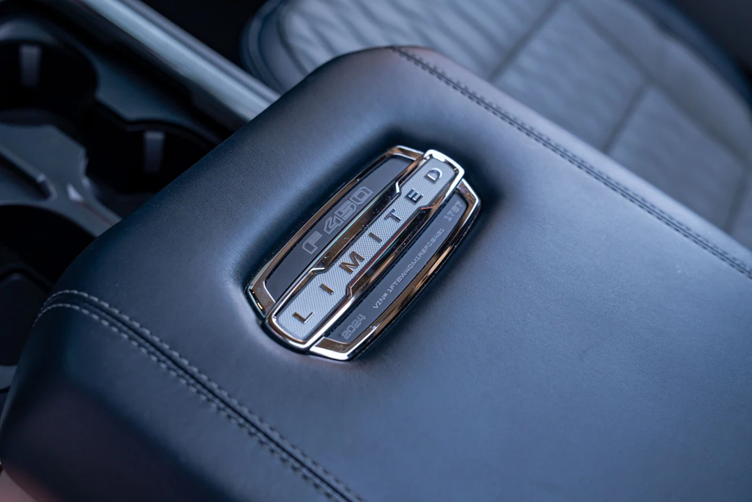 2024 Ford Super Duty 5th Gen - Image 31 of 31