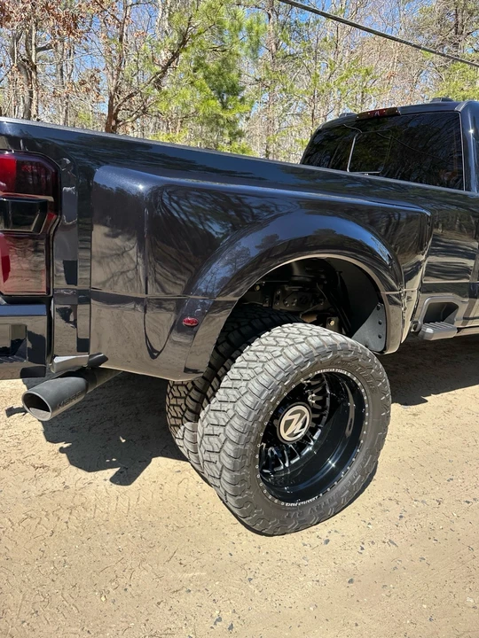 2024 Ford Super Duty 5th Gen - Image 3 of 21