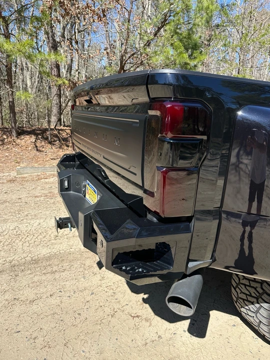 2024 Ford Super Duty 5th Gen - Image 2 of 21