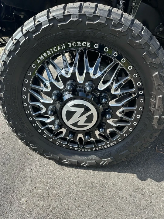 2024 Ford Super Duty 5th Gen - Image 16 of 21