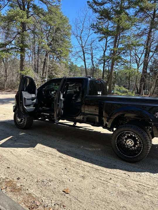 2024 Ford Super Duty 5th Gen - Image 7 of 21
