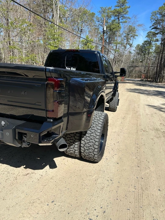 2024 Ford Super Duty 5th Gen - Image 4 of 21