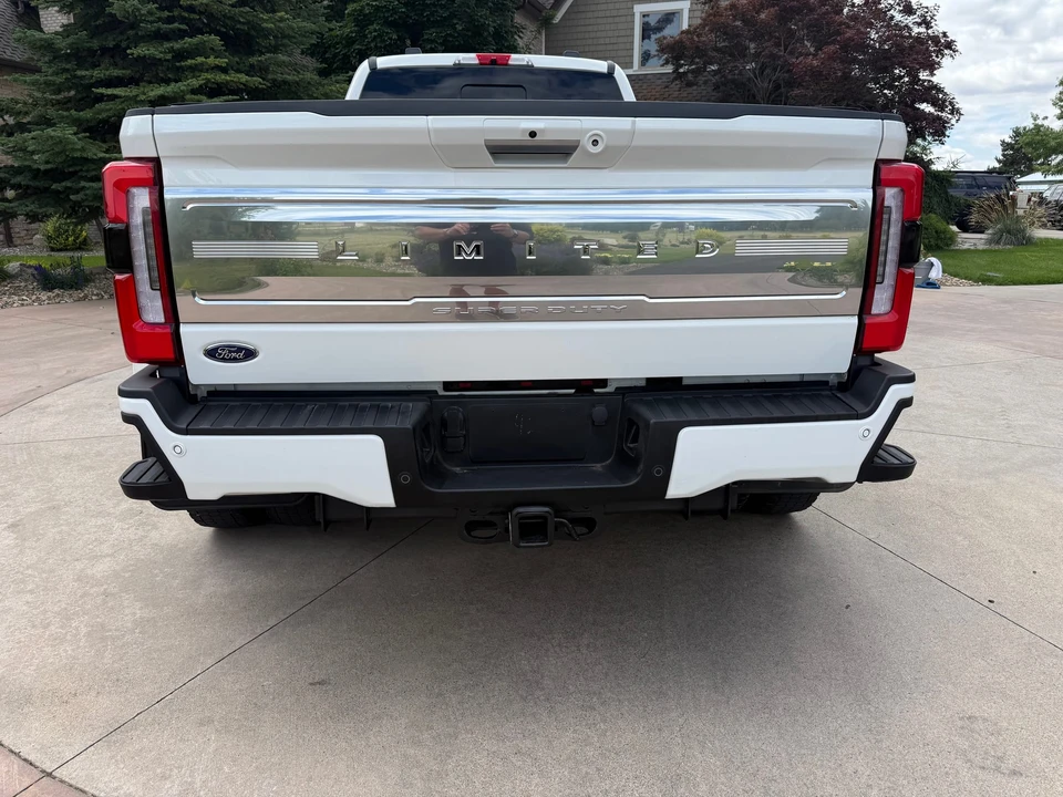 2024 Ford Super Duty 5th Gen - Image 12 of 31