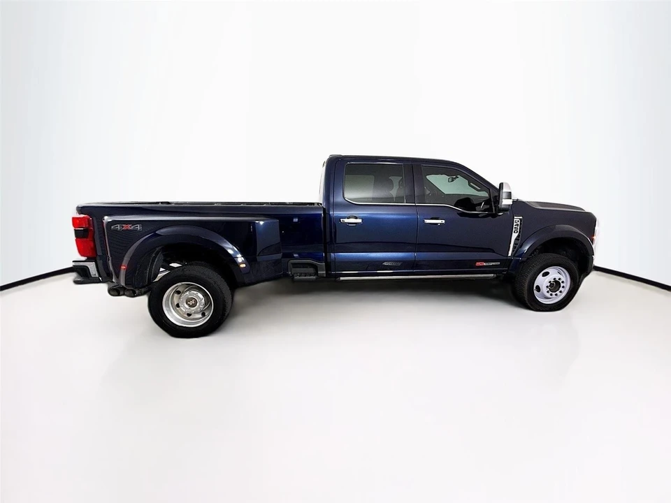 2024 Ford Super Duty 5th Gen - Image 26 of 29