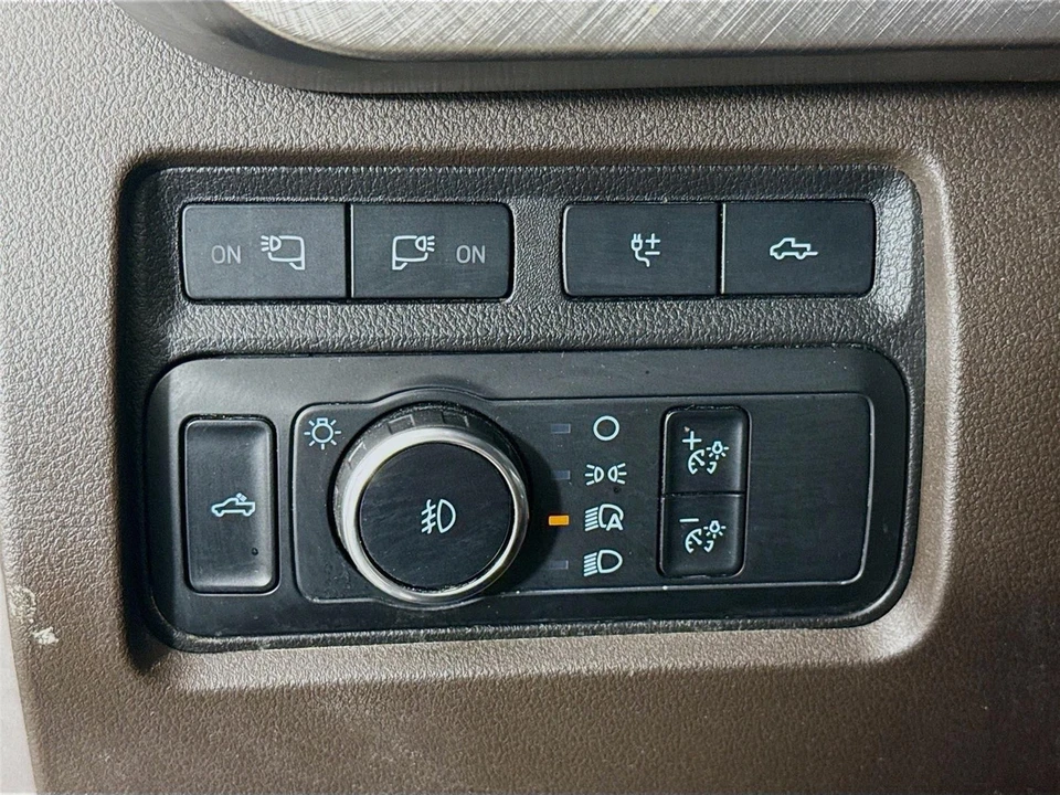 2024 Ford Super Duty 5th Gen - Image 13 of 29