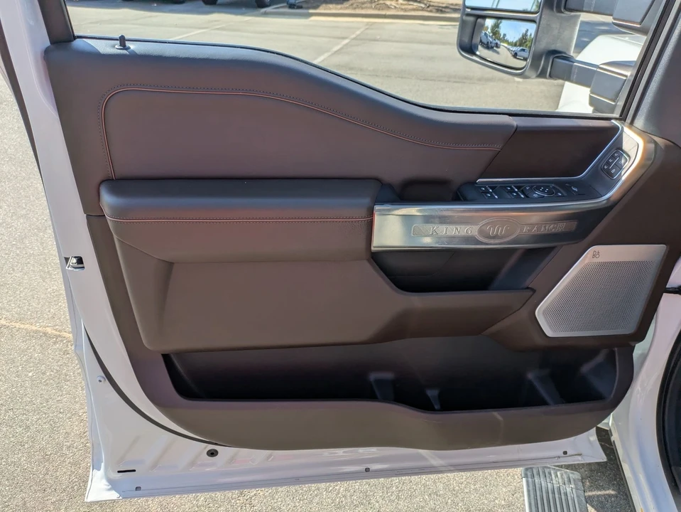 2024 Ford Super Duty 5th Gen - Image 16 of 21