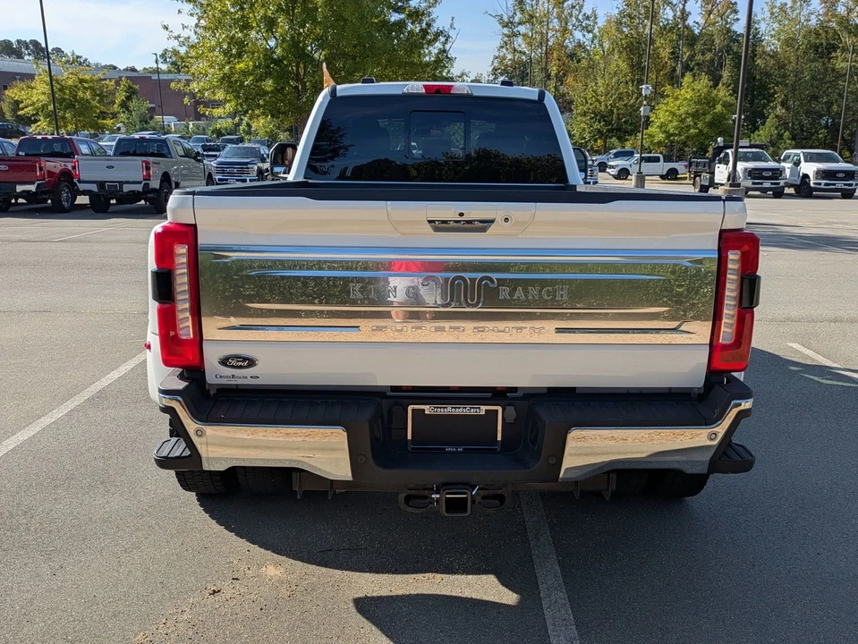 2024 Ford Super Duty 5th Gen - Image 5 of 12