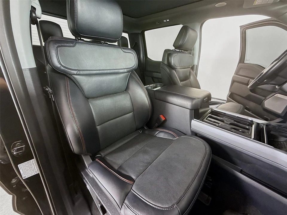 2024 Ford Super Duty 5th Gen - Image 19 of 21