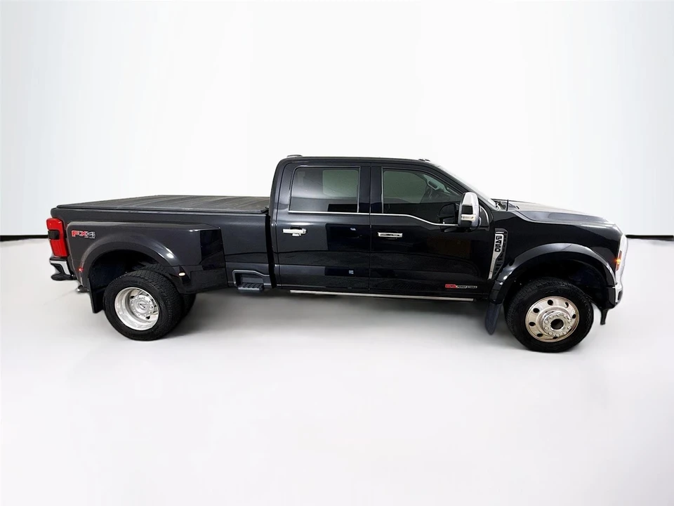 2024 Ford Super Duty 5th Gen - Image 13 of 18
