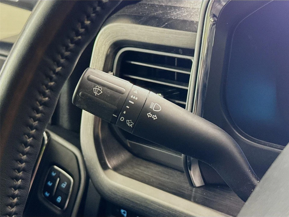 2024 Ford Super Duty 5th Gen - Image 4 of 18