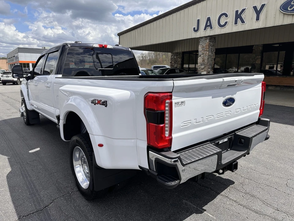 2024 Ford Super Duty 5th Gen - Image 8 of 21