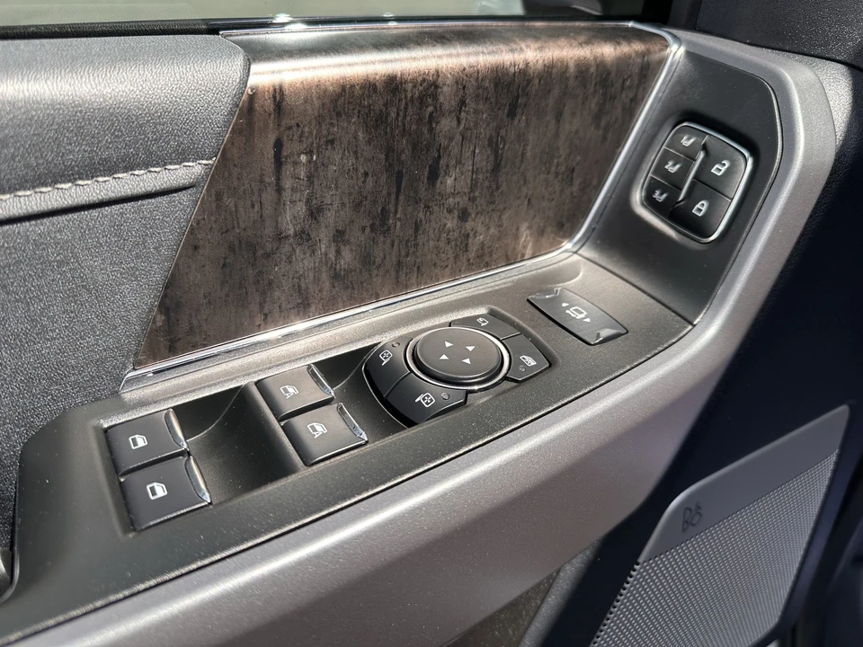 2024 Ford Super Duty 5th Gen - Image 20 of 21