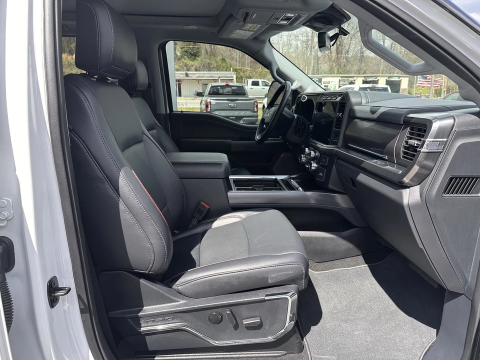 2024 Ford Super Duty 5th Gen - Image 16 of 21