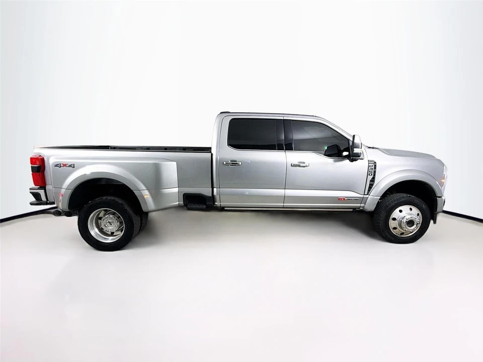 2024 Ford Super Duty 5th Gen - Image 8 of 16