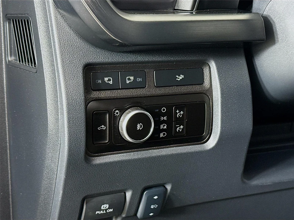 2024 Ford Super Duty 5th Gen - Image 10 of 16