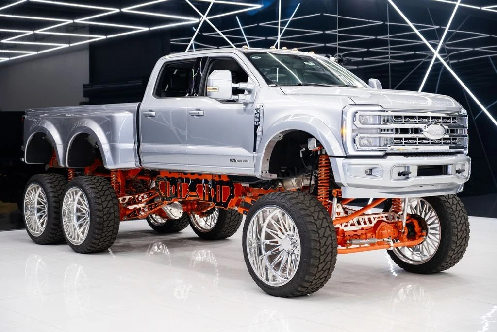 2024 Ford Super Duty 5th Gen - Image 5 of 21