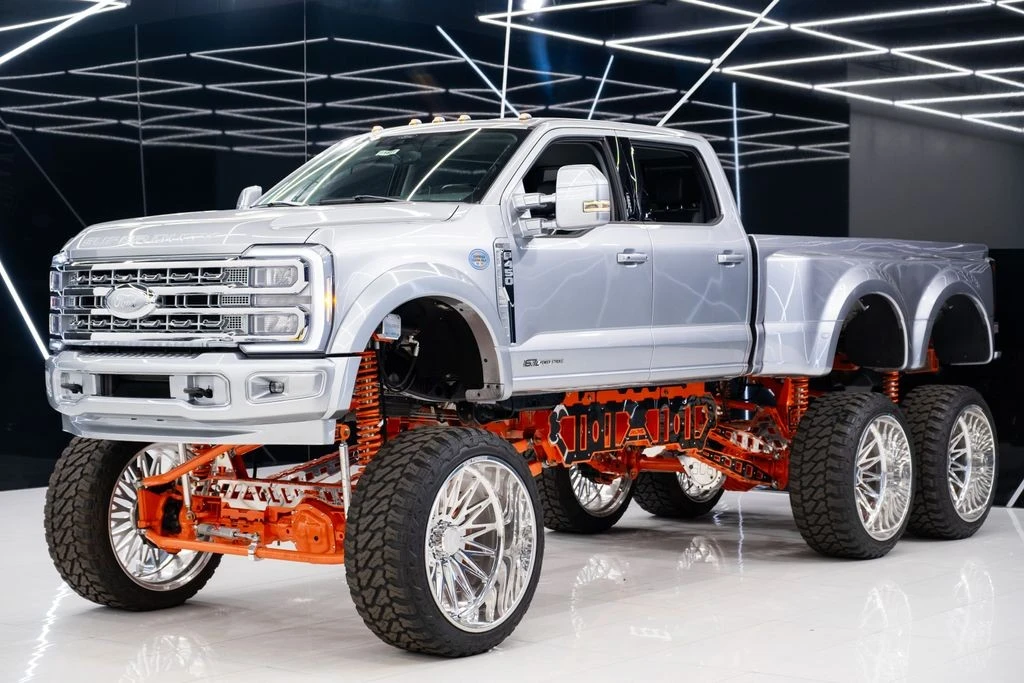2024 Ford Super Duty 5th Gen - Image 3 of 21