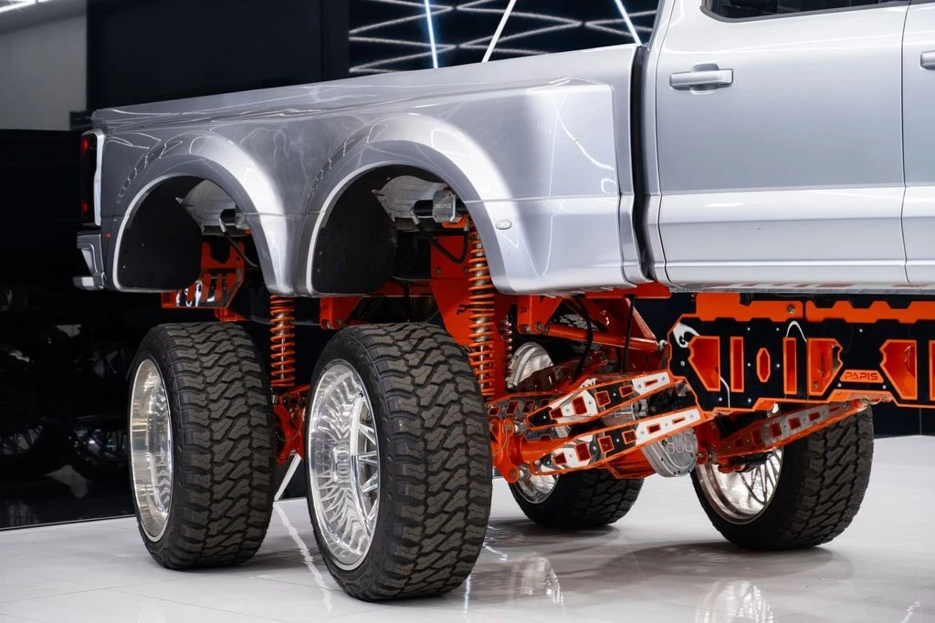 2024 Ford Super Duty 5th Gen - Image 12 of 21