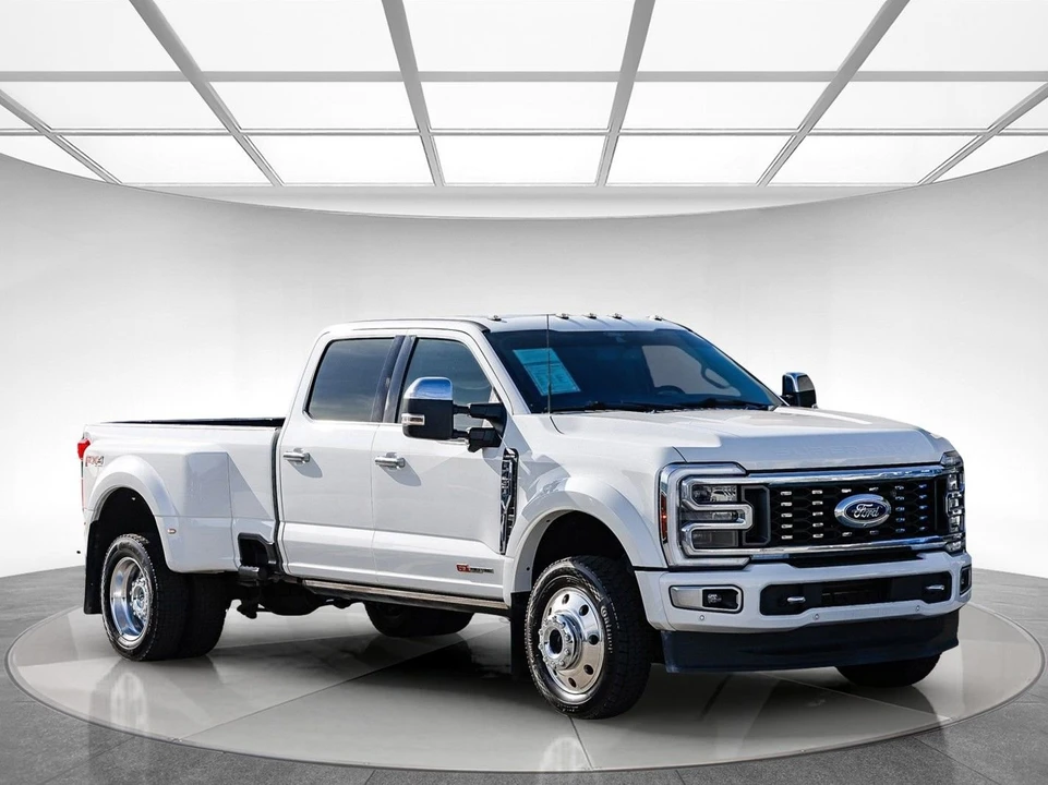2024 Ford Super Duty 5th Gen - Image 5 of 21