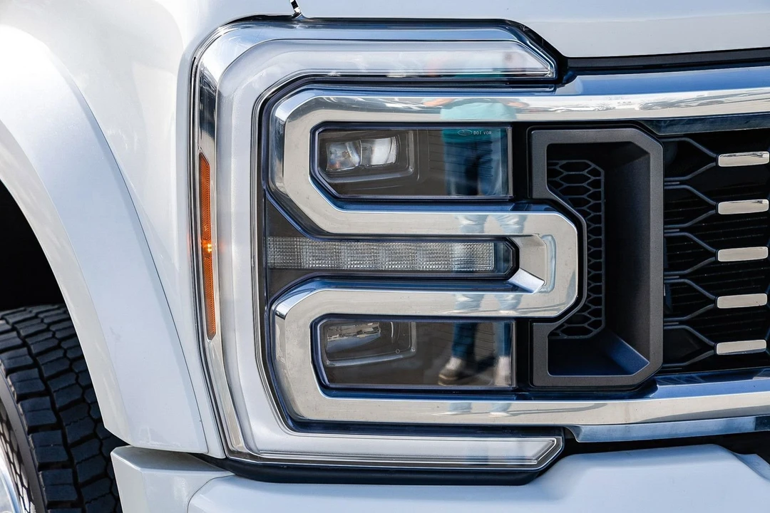 2024 Ford Super Duty 5th Gen - Image 7 of 21