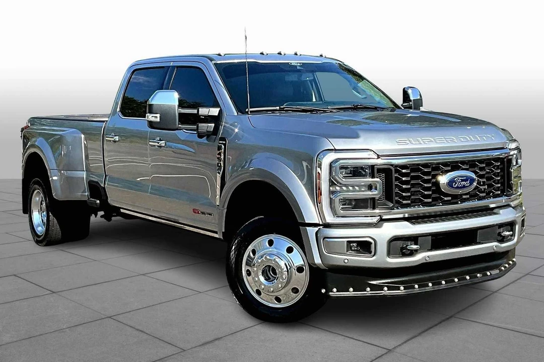 2024 Ford Super Duty 5th Gen - Image 3 of 12