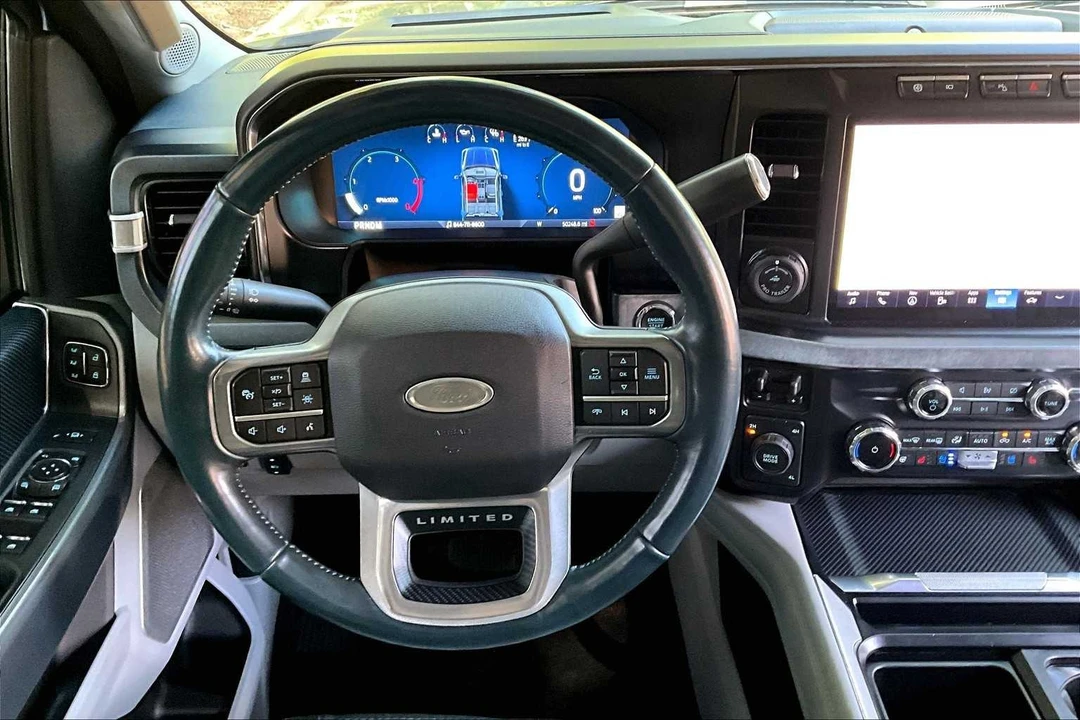 2024 Ford Super Duty 5th Gen - Image 9 of 12